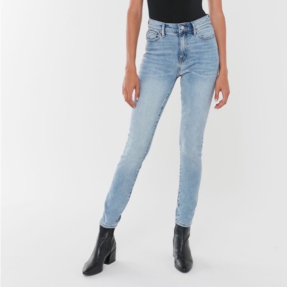 UO BDG Twig High-Rise Skinny Jeans - Picture 2 of 8